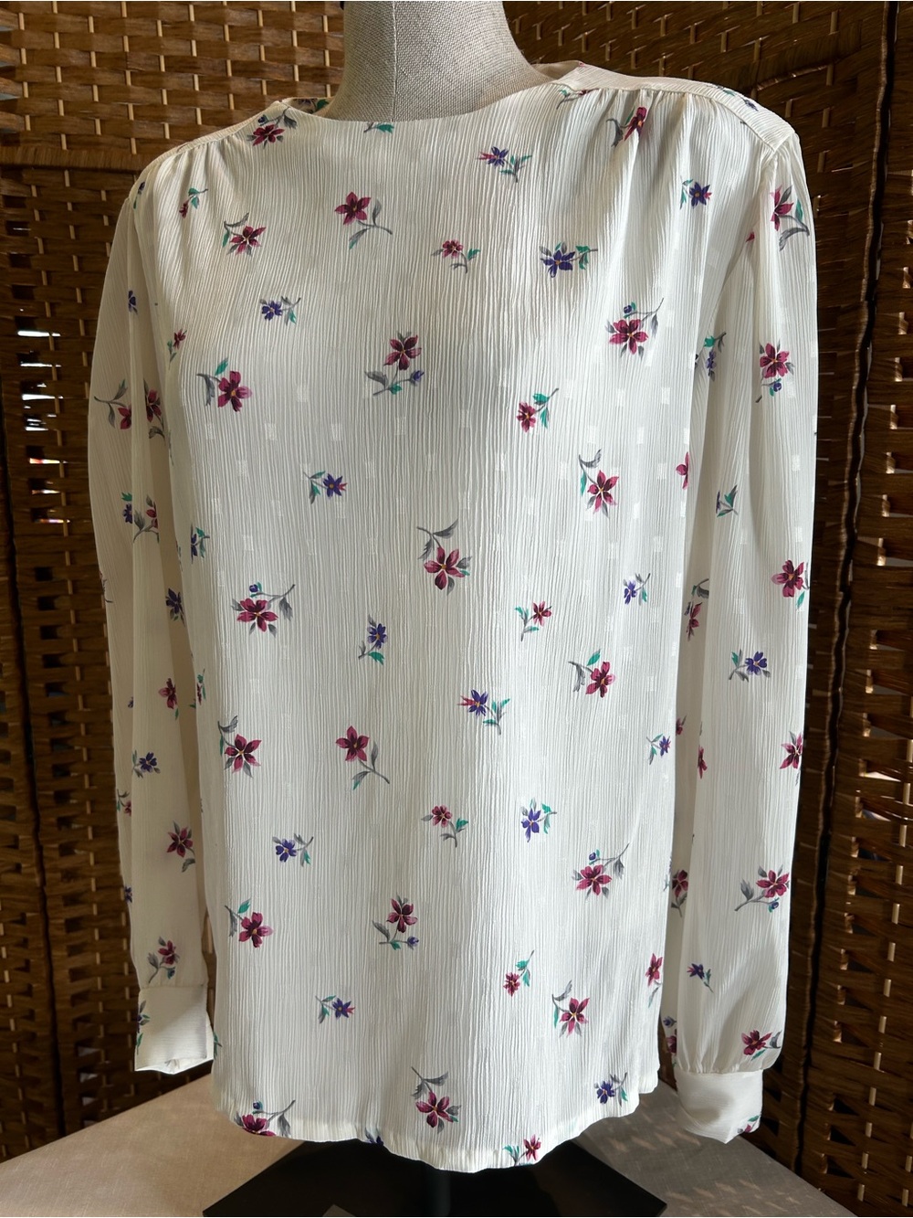 Vintage Russ Collectibles Floral Textured Blouse Cream Secretary Top Sz 8